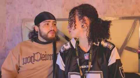 Snapshot of benny_and_mark chatting on March 2026 03:45:02 AM Benny and Mark online show from March 2026 03:45:02 AM