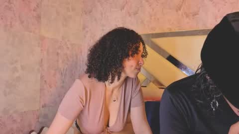 Snapshot of benny_and_mark chatting on April 2026 04:46:01 AM Benny and Mark online show from April 2026 04:46:01 AM