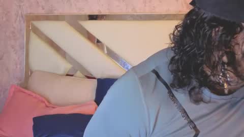 Snapshot of benny_and_mark chatting on April 2026 03:51:02 AM Benny and Mark online show from April 2026 03:51:02 AM