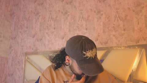 Snapshot of benny_and_mark chatting on April 2026 03:17:02 AM Benny and Mark online show from April 2026 03:17:02 AM