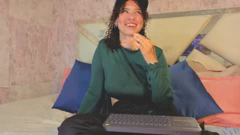 Snapshot of benny_and_mark chatting on April 2026 03:39:01 AM Benny and Mark online show from April 2026 03:39:01 AM