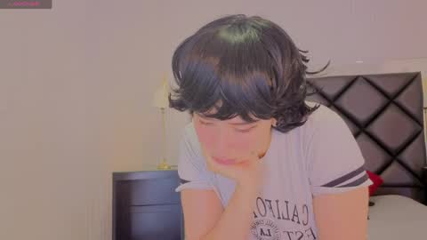 Snapshot of benny_and_mark chatting on April 2026 02:50:02 AM Benny and Mark online show from April 2026 02:50:02 AM