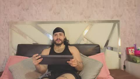 Benny and Mark online show from April 2026 03:48:02 AM