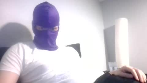 Snapshot of bennybueno chatting on May 2026 02:53:02 AM bennybueno online show from May 2026 02:53:02 AM