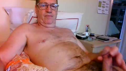 bennybutterfly007 online show from June 2026 07:27:02 AM