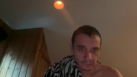 benny and innocentvixon online show from January 2026 02:10:01 PM