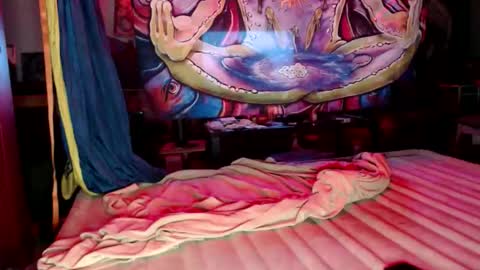 Bent Bunny online show from May 2026 05:13:01 AM