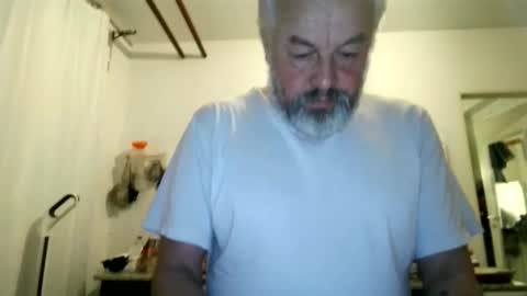 Martin online show from December 2025 05:36:02 AM