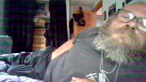Snapshot of bergeeric1970 chatting on June 2026 12:17:01 PM bergeeric1970 online show from June 2026 12:17:01 PM