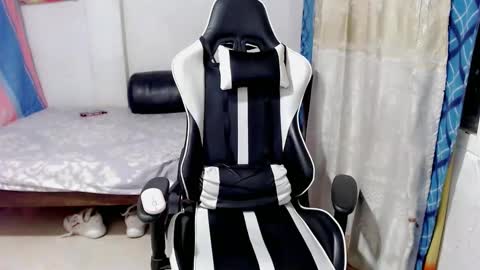 Bergon77 online show from February 2025 03:42:01 AM