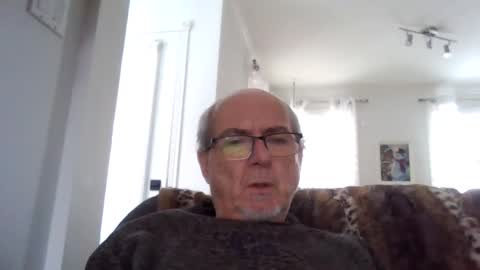 bernard1102 online show from January 2025 07:29:01 PM