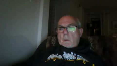 bernard1102 online show from September 2025 12:33:02 AM