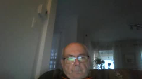 bernard1102 online show from April 2026 12:08:01 AM