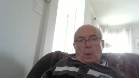 bernard1102 online show from May 2026 03:49:02 PM