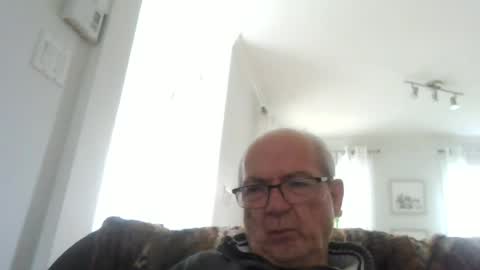 bernard1102 online show from June 2026 01:14:01 PM