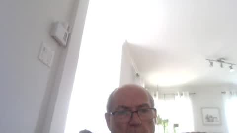 bernard1102 online show from July 2026 04:13:01 PM