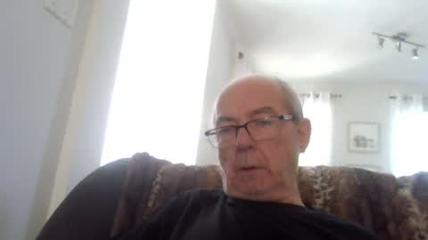 bernard1102 online show from July 2026 01:04:02 PM