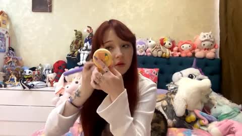 Eva  online show from May 2026 07:13:02 AM