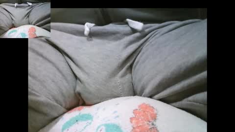 bernardo1968 online show from November 2025 04:12:02 PM