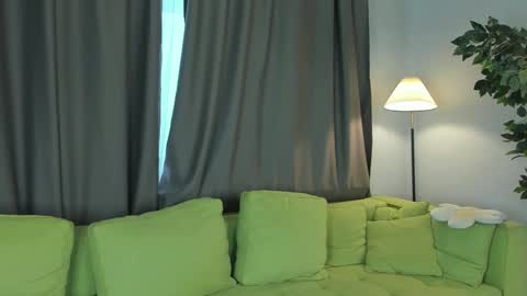 Snapshot of bernicevanover chatting on February 2026 07:31:01 AM Eva online show from February 2026 07:31:01 AM