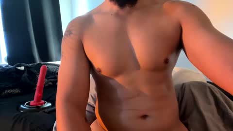 Snapshot of berriess_ chatting on December 2024 01:44:01 PM berriess_ online show from December 2024 01:44:01 PM