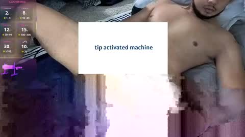 Snapshot of berriess_ chatting on March 2026 12:22:01 PM berriess_ online show from March 2026 12:22:01 PM