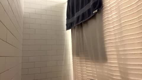 Snapshot of berriess_ chatting on March 2026 11:39:02 AM berriess_ online show from March 2026 11:39:02 AM