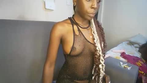 Juicey online show from January 2026 10:48:01 PM