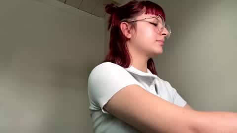 berserker_avi online show from November 2025 06:52:02 PM