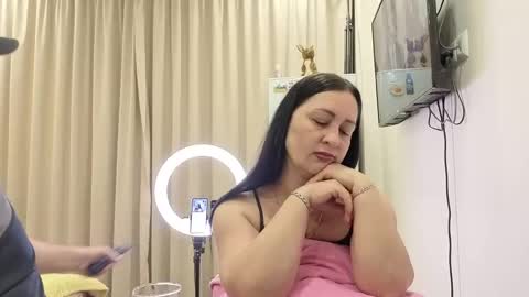 best_ass2000 online show from March 2026 06:14:01 PM