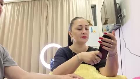 Snapshot of best_ass2000 chatting on May 2026 06:02:02 PM best_ass2000 online show from May 2026 06:02:02 PM