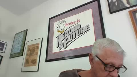 Snapshot of bestshot1951 chatting on February 2025 03:09:02 PM bestshot1951 online show from February 2025 03:09:02 PM