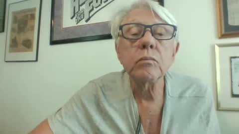 Snapshot of bestshot1951 chatting on September 2025 04:45:01 PM bestshot1951 online show from September 2025 04:45:01 PM