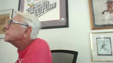 Snapshot of bestshot1951 chatting on October 2025 03:07:02 PM bestshot1951 online show from October 2025 03:07:02 PM