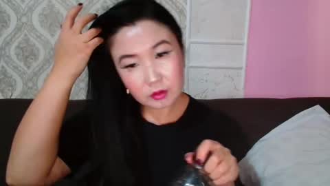 Snapshot of bet_lu chatting on September 2025 07:35:01 AM Bet Lu online show from September 2025 07:35:01 AM