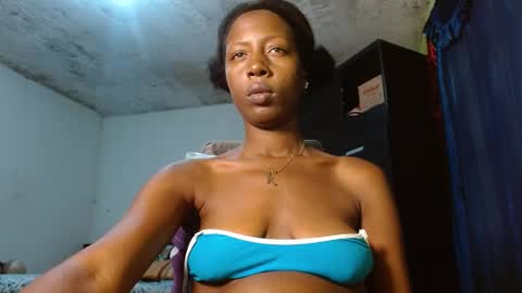 Snapshot of bethanywilsom chatting on January 2025 02:07:01 PM Bethany Wilson online show from January 2025 02:07:01 PM