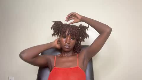 Snapshot of betty_fire_ chatting on January 2025 01:47:01 PM Adah online show from January 2025 01:47:01 PM