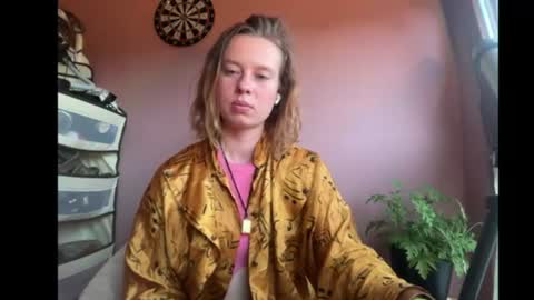 Betty online show from July 2026 06:15:02 PM