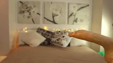 Betty online show from February 2025 12:49:01 AM