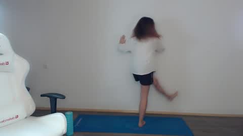 Betty online show from December 2024 01:44:01 PM