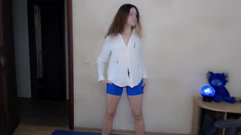 Betty online show from January 2025 07:52:01 PM