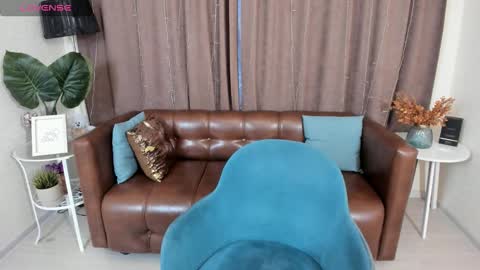 Mila Sweet online show from January 2025 04:16:02 AM