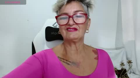 bibiana online show from June 2026 02:33:02 PM