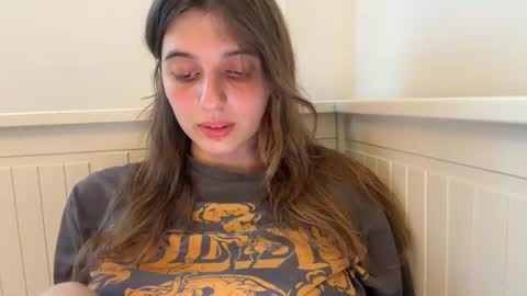 Snapshot of beulahweikert chatting on July 2026 05:12:02 PM Lina online show from July 2026 05:12:02 PM