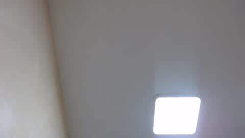 Nixie online show from January 2025 08:32:02 PM