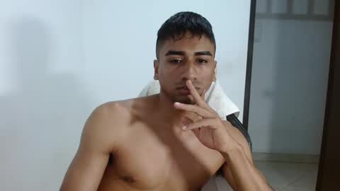 Snapshot of bfernando_05 chatting on November 2025 11:38:02 PM BAYRON online show from November 2025 11:38:02 PM