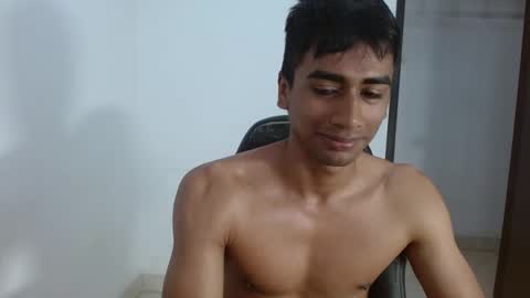 Snapshot of bfernando_05 chatting on January 2026 05:48:02 PM BAYRON online show from January 2026 05:48:02 PM