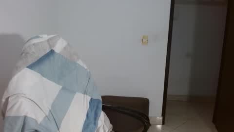 Snapshot of bfernando_05 chatting on February 2026 02:53:01 AM BAYRON online show from February 2026 02:53:01 AM