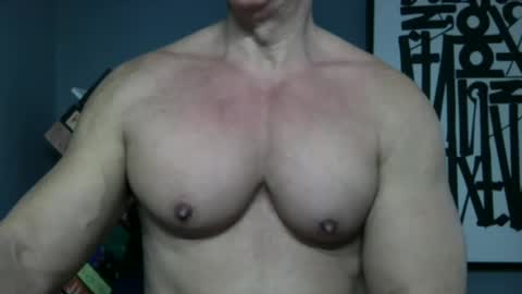 BGDKMUSCLEGUY - SELECTED BY CHATURBATE AS A TOP BROADCASTER FOR 2023 online show from April 2026 06:34:01 PM