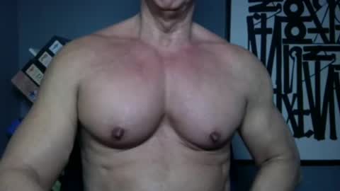 BGDKMUSCLEGUY - SELECTED BY CHATURBATE AS A TOP BROADCASTER FOR 2023 online show from May 2026 01:10:02 AM